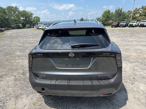 New 2025 Nissan Kicks SR w/ SR Premium Package image 7
