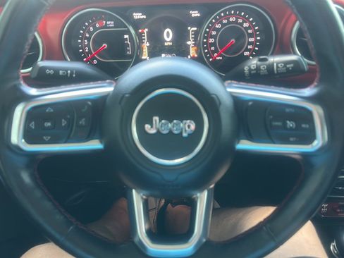 Used 2018 Jeep Wrangler Unlimited Rubicon AWD/4WD image 27