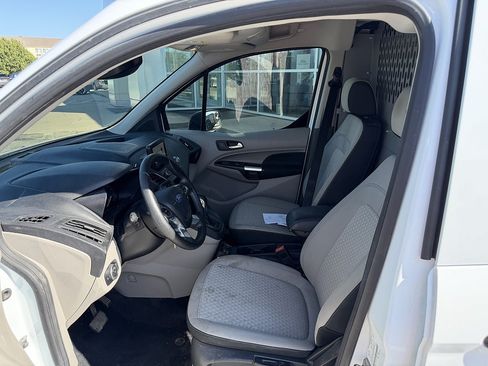 Used 2020 Ford Transit Connect XLT FWD image 12