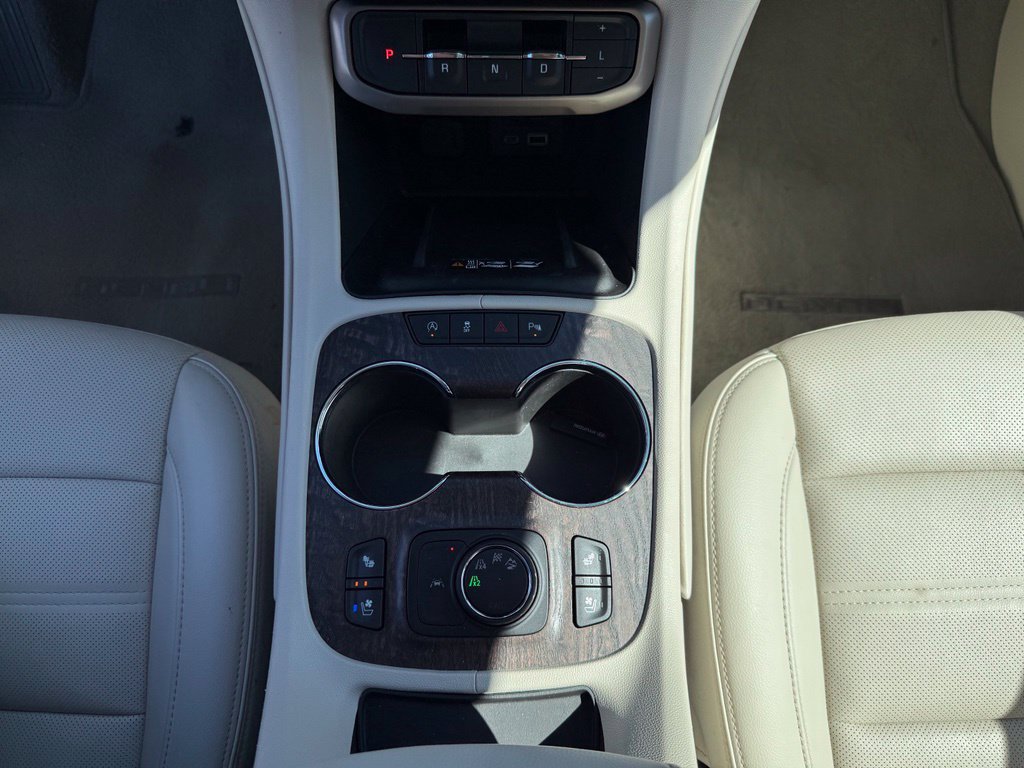 Used 2023 GMC Acadia Denali AWD/4WD image 14