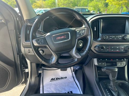 Used 2016 GMC Canyon SLE w/ All Terrain Package AWD/4WD image 17