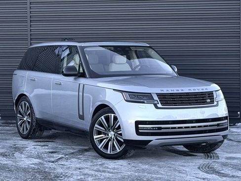 Used 2023 Land Rover Range Rover SE image 9