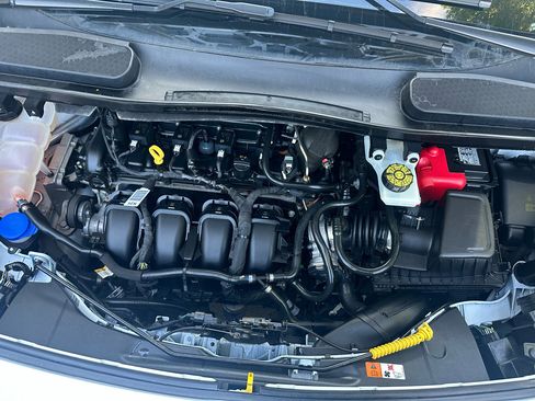 Used 2022 Ford Transit Connect XL image 20