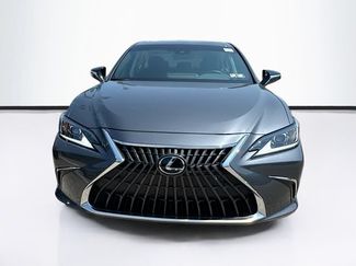 Used 2025 Lexus ES 350 w/ Premium Package FWD video 2