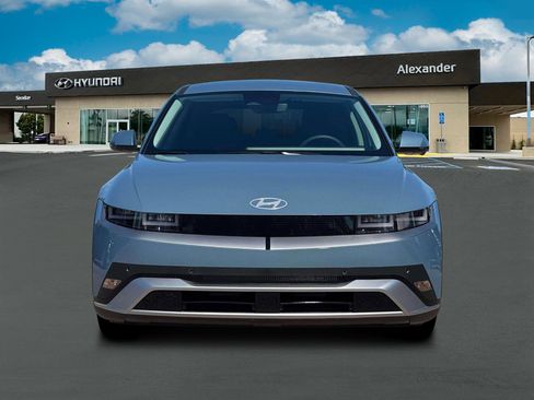 New 2026 Hyundai Ioniq 5 SEL image 12