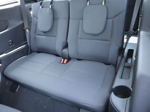 New 2026 Ford Explorer Active RWD image 13