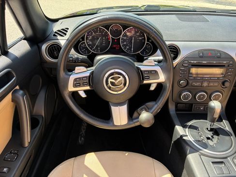 Used 2012 MAZDA MX-5 Miata Grand Touring w/ Appearance Pkg RWD image 12