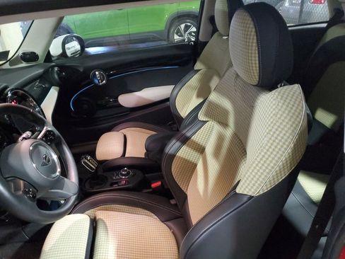 Used 2023 MINI Cooper SE image 6