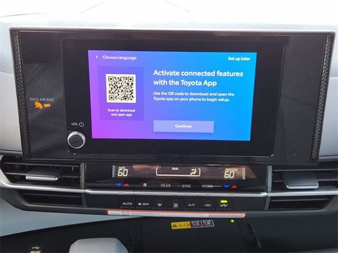 New 2026 Toyota Sienna LE image 13