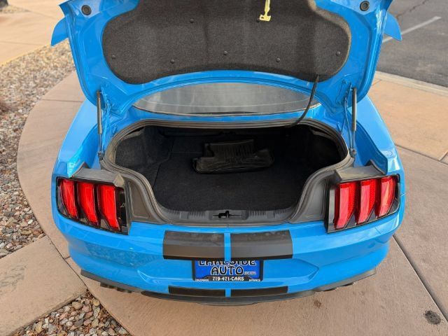 Used 2022 Ford Mustang GT Premium RWD image 11