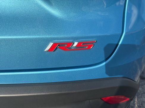 Used 2025 Chevrolet Trax RS image 12