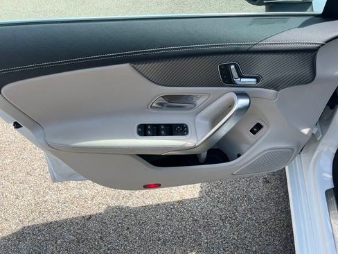 Certified 2025 Mercedes-Benz CLA 250 4MATIC image 11