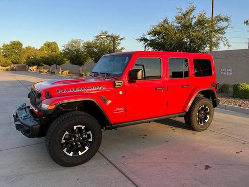 Used 2024 Jeep Wrangler Unlimited Rubicon 4xe AWD/4WD image 47