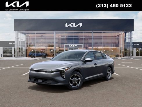 New 2026 Kia K4 LXS image 1