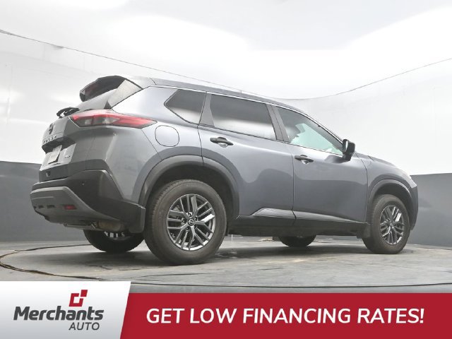 Used 2023 Nissan Rogue S AWD/4WD image 39