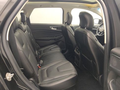 Used 2017 Ford Edge Titanium w/ Equipment Group 301A image 19