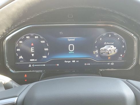 Certified 2025 Chevrolet Silverado 1500 High Country image 37