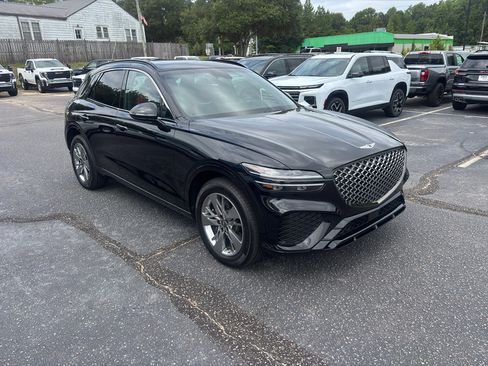 Used 2024 Genesis GV70 3.5T Sport AWD/4WD image 4