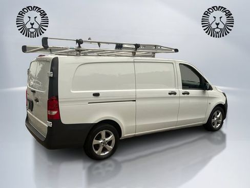 Used 2022 Mercedes-Benz Metris image 6