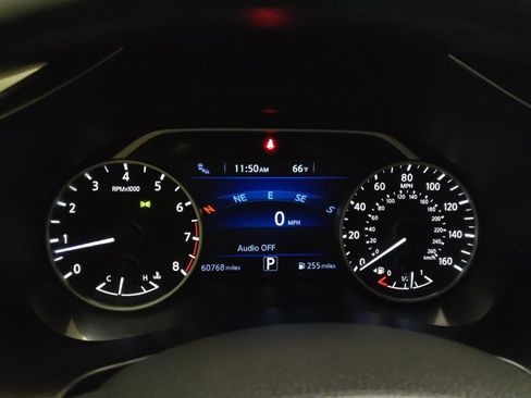 Used 2018 Nissan Murano SV w/ Cargo Package FWD image 23