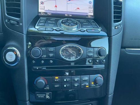 Used 2012 INFINITI FX35 AWD w/ Premium Pkg image 46