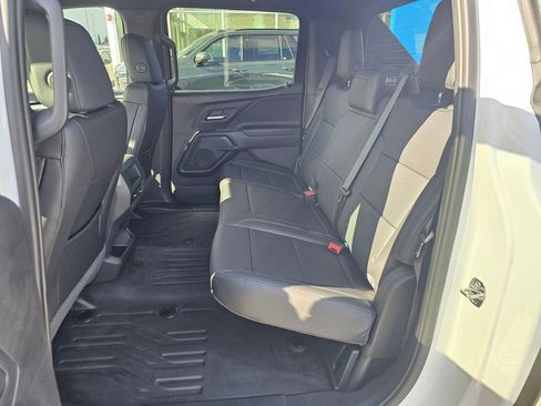 Used 2026 Chevrolet Silverado EV W/T AWD/4WD image 17