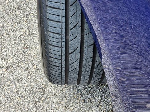 Used 2016 Ford Mustang Coupe RWD image 9
