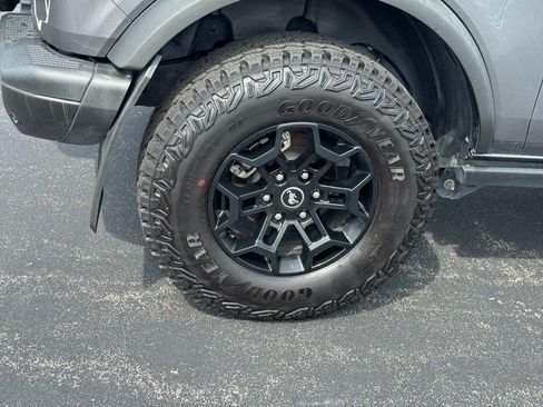 Used 2023 Ford Bronco Black Diamond AWD/4WD image 4