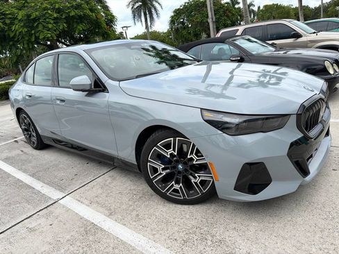 Used 2024 BMW i5 eDrive40i w/ M Sport Package RWD image 1