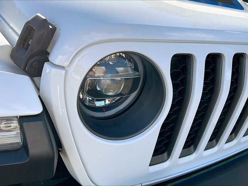 Used 2022 Jeep Wrangler Unlimited Rubicon 4xe w/ Cold Weather Group image 25