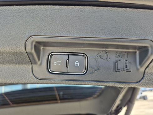 Certified 2024 Ford Explorer ST-Line w/ Class IV Trailer Tow Package image 13