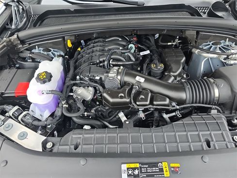 New 2025 Jeep Grand Cherokee Laredo image 29