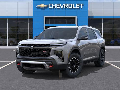 New 2026 Chevrolet Traverse Z71 w/ Driver Confidence Package image 6