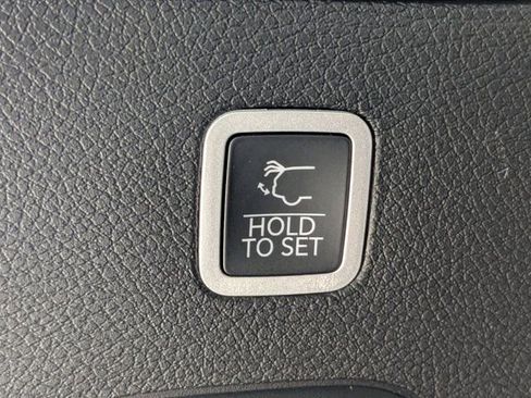 New 2026 Jeep Grand Wagoneer Limited AWD/4WD image 13