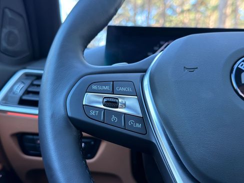 Certified 2023 BMW 330i Sedan w/ Premium Package image 24