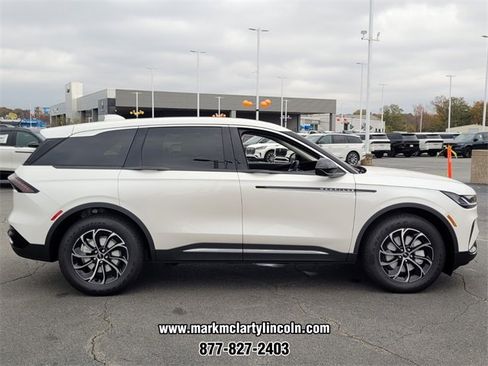 New 2026 Lincoln Nautilus Premier w/ Equipment Group 102A image 2