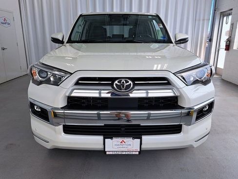 Used 2023 Toyota 4Runner Limited AWD/4WD image 3