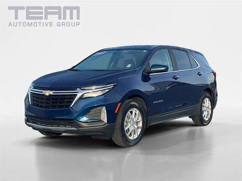 Used 2023 Chevrolet Equinox LT image 3