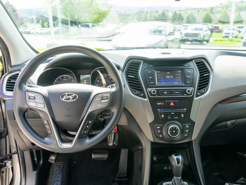 Used 2018 Hyundai Santa Fe Sport AWD/4WD image 13