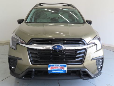 New 2026 Subaru Ascent Limited AWD/4WD image 9