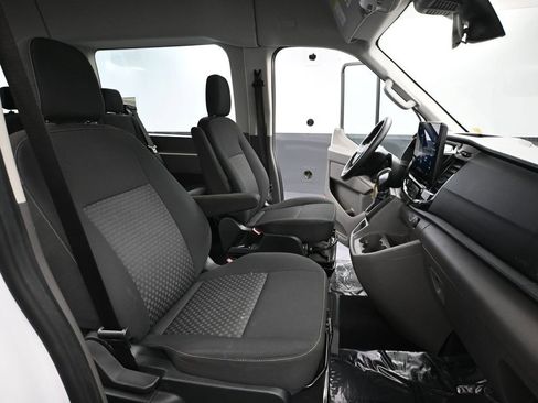 Used 2023 Ford Transit 350 XLT image 45