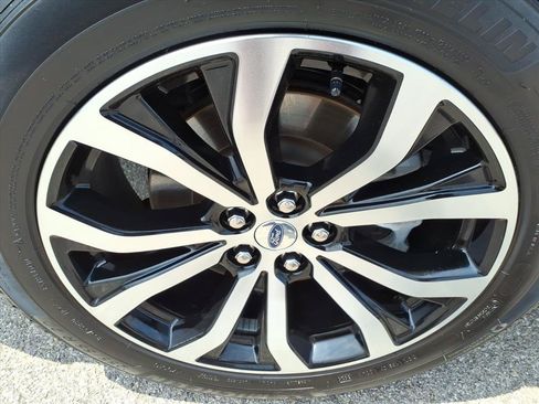 Used 2026 Ford Explorer ST-Line AWD/4WD image 11