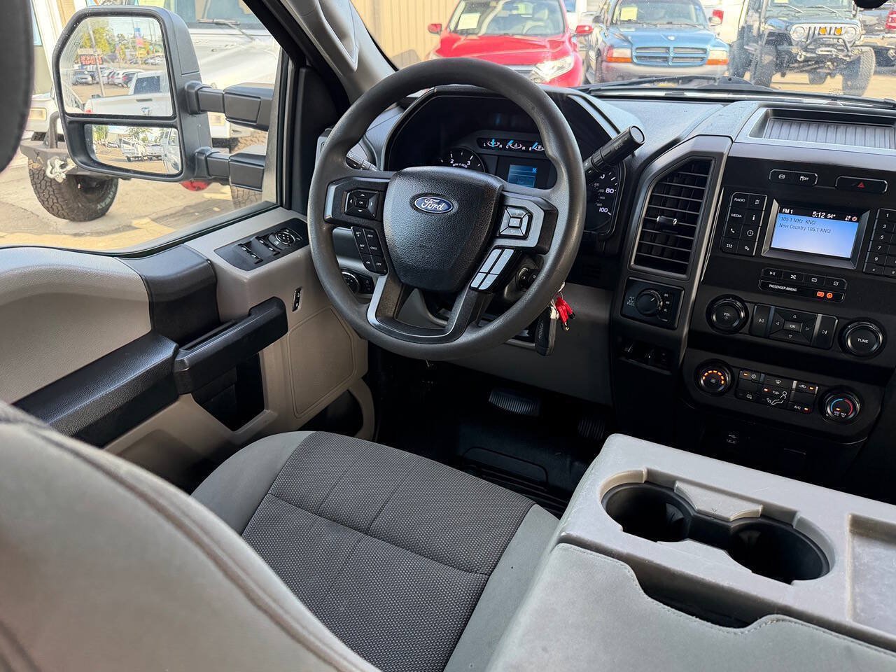 Used 2020 Ford F350 XL w/ Power Equipment Group AWD/4WD image 13