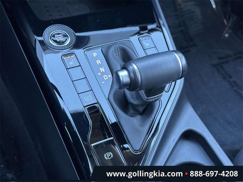 Certified 2024 Kia Niro EX image 27