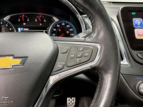 Used 2016 Chevrolet Malibu LT w/ Leather Package FWD image 12