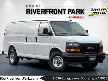 New 2025 GMC Savana 2500 3D Cargo Van w/ Driver Convenience Package