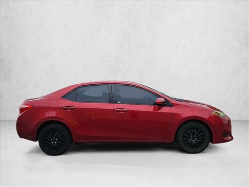 Used 2019 Toyota Corolla LE FWD image 4