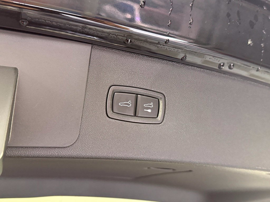 Certified 2023 Porsche Cayenne AWD/4WD image 45