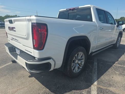 Used 2022 GMC Sierra 1500 Denali AWD/4WD image 2