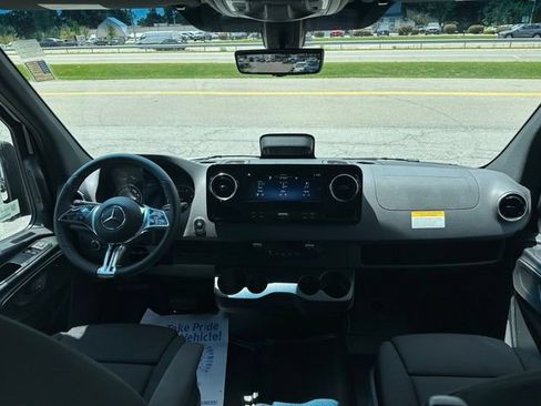 New 2026 Mercedes-Benz Sprinter 2500 image 20